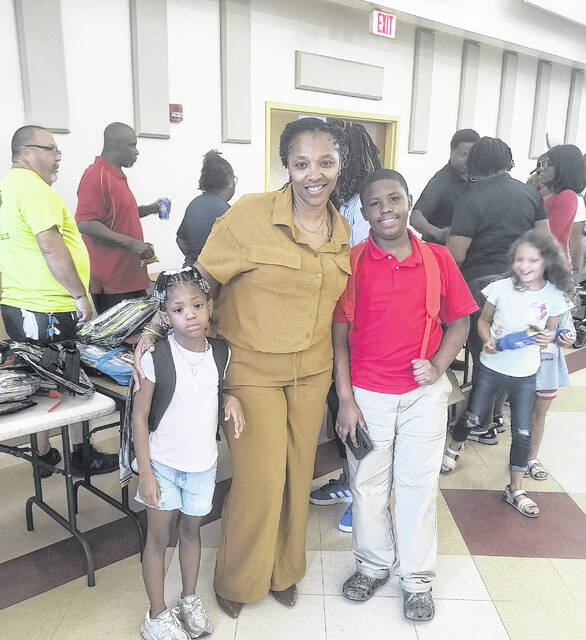 <p>Pictured left to right: Kalise Blair, Patricia Blair-David, and Kamdyn Blair.</p>