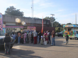 
			
				                                 Lauren Monica | The Herald-Advocate

			
		