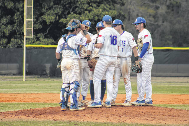 131479510_web1_IMG_4186
The St. Andrews Knights baseball team will begin their postseason run on Tuesday afternoon when they meet Bryan College in the first round of the AAC tournament. The 10-team double elimination tournament will go through Saturday.
File Photo