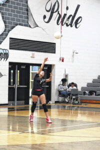 Bulldogs lose varsity volleyball showdown
