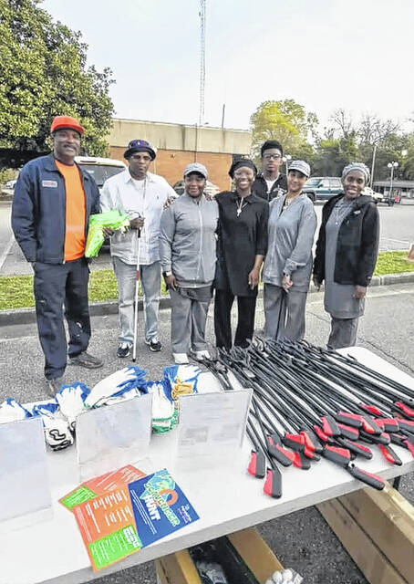 The City of Bennettsville broke out the gloves, trash bags, and rakes Saturday, March 21.
                                 Submitted