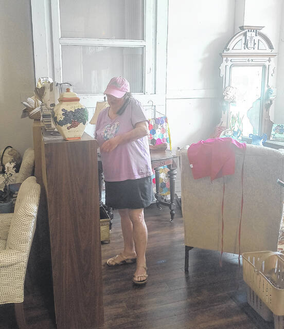 Local Ivy Shop owner Emmie Beck doing some afternoon shopping