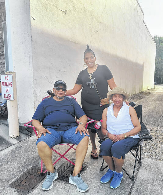 Ronald and Berniece Henegan (<em>seated</em> )had a wonderful time enjoying the music with Sheronica Henegan
                                 Lauren Monica | Herald Advocate
