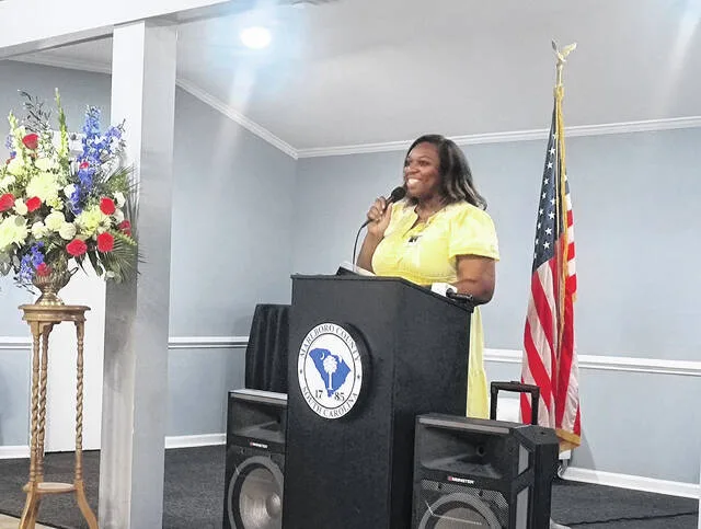 MCSD Superintendent Dr. Elizabeth McDonald
                                 Lauren Monica|Herald -Advocate