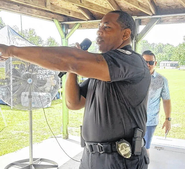 Clio holds Anti-Gun Violence Rally